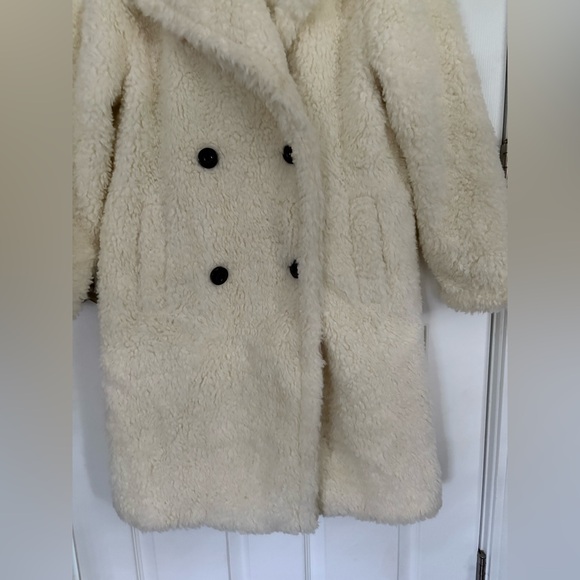 Abercrombie & Fitch Teddy Coat - Picture 2 of 9